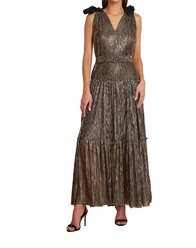 Lala Party Maxi Dress In Gold