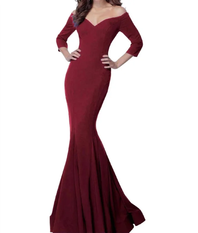 Off Shoulder Mermaid Long Evening Gown In Burgundy