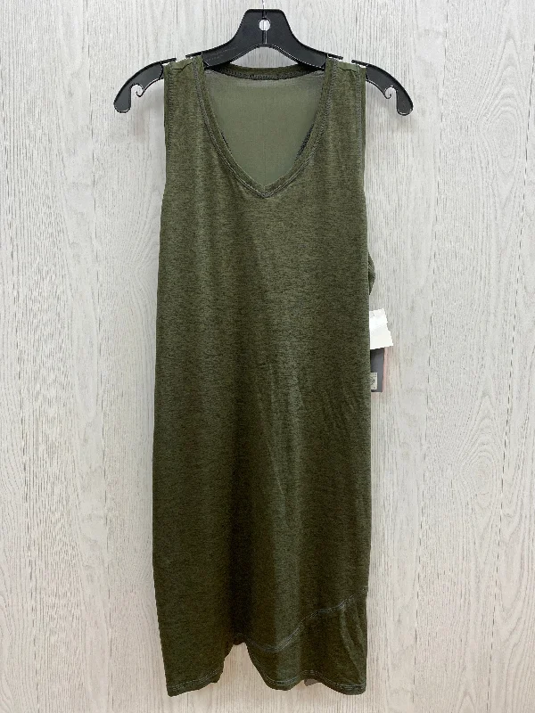 Green Athletic Dress Tek Gear, Size L